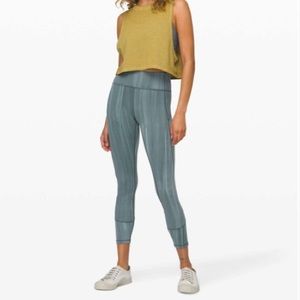 Lululemon In Movement Tight 25”